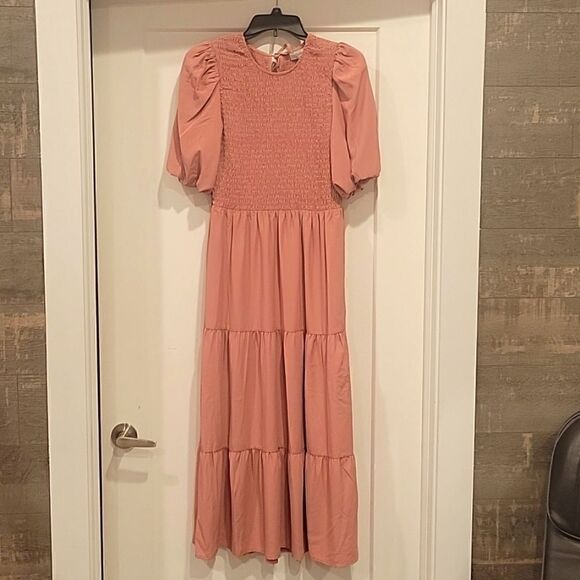 SUMMER, 𝅺WAYF, dusty dress size S - Picture 1 of 5